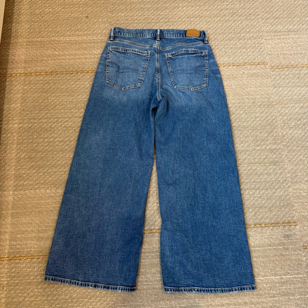 American Eagle Strigid Low Rise Ultra Wide Leg Jeans Women’s Sz 2 Short Blue - Picture 8 of 16